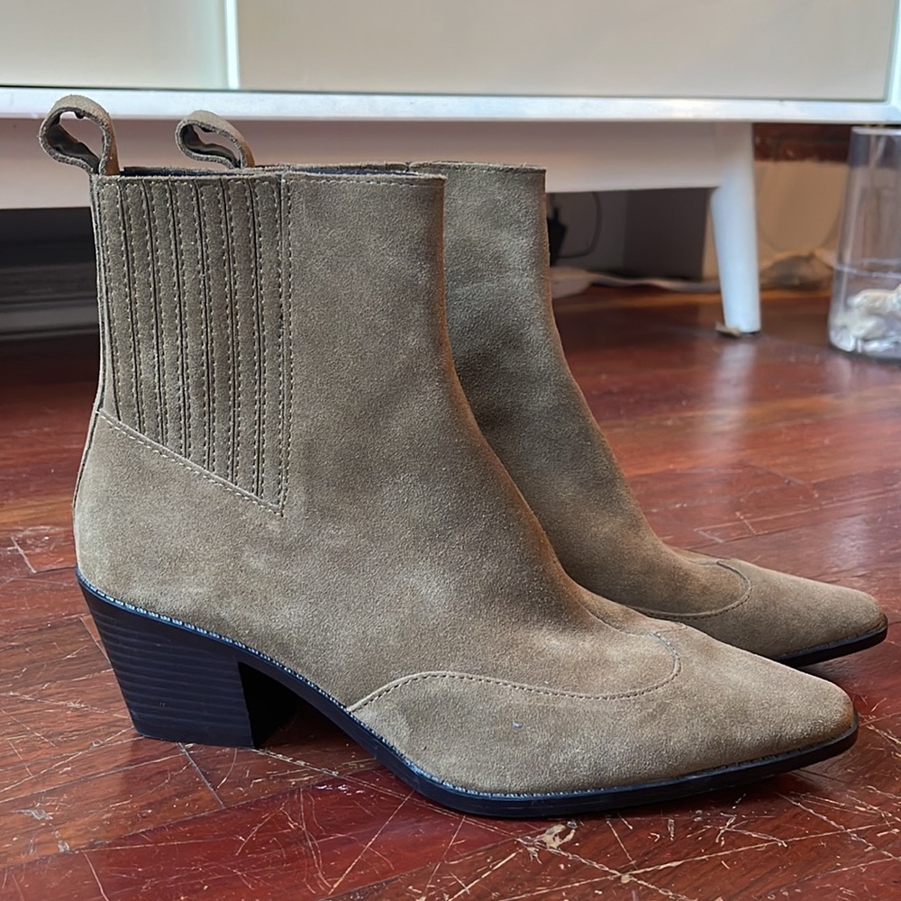 Zara  leather Western bootie